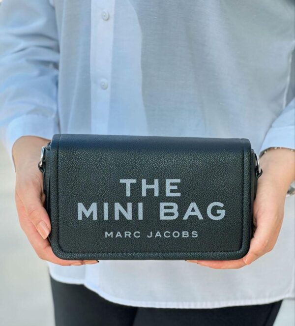 شنطة the mini bag لون كحلي