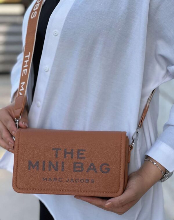 شنطة the mini bag لون بني